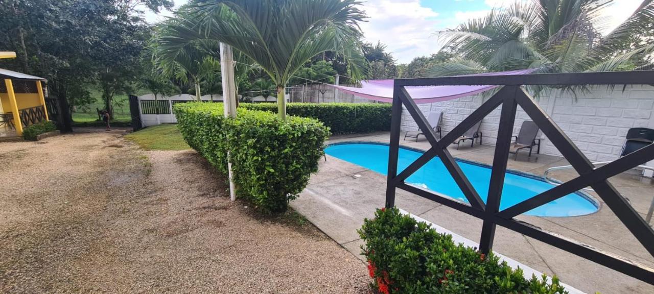 Chalet San Juanillo Luaran gambar